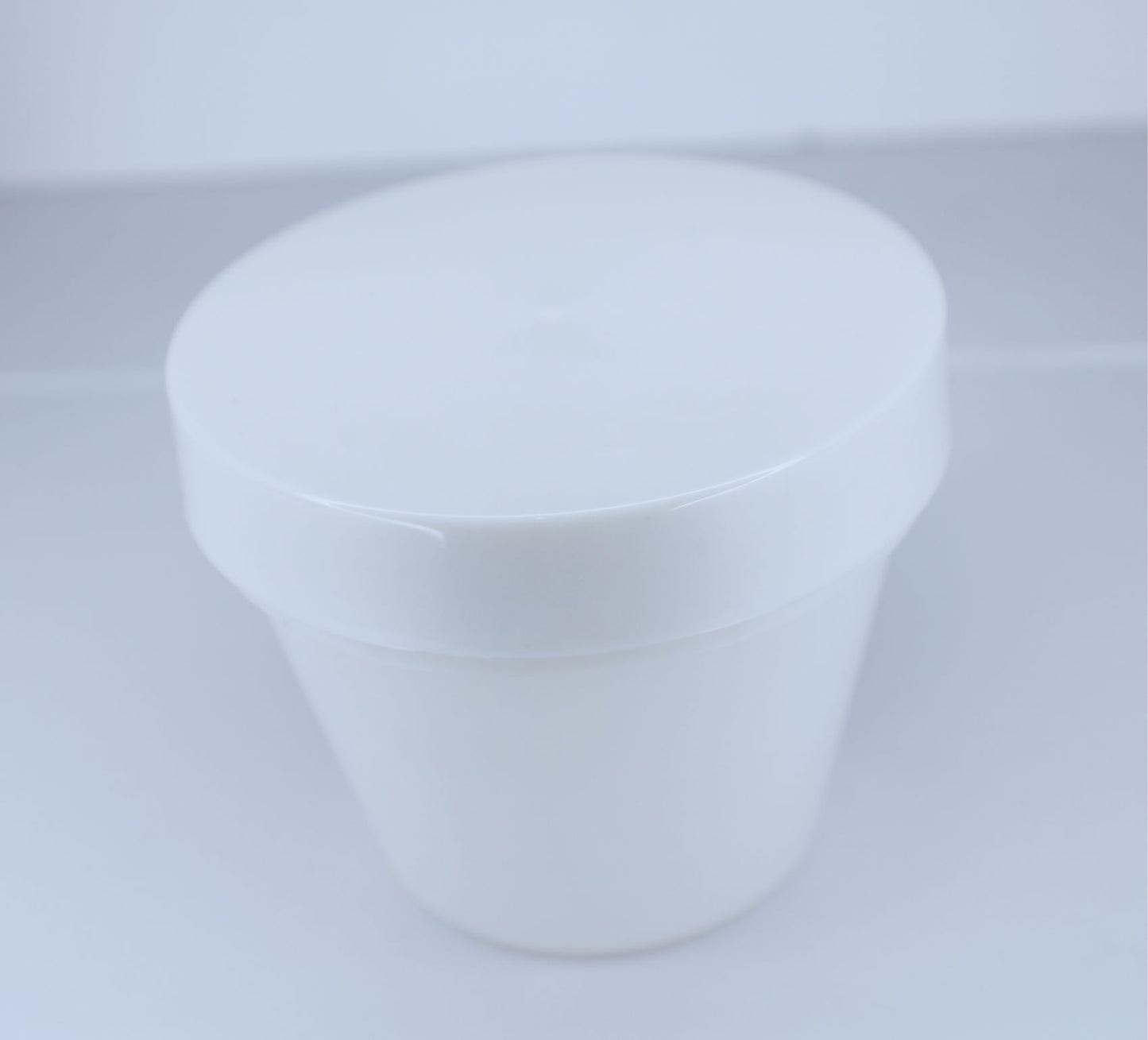Child Resistant Tamper Evident Ice Cream Bowl for Cannabis Infused edibles , butter, yogurts THC, CBD products. FreezAbowl.com